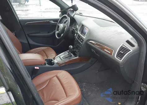 2010 Audi Q5 3.2 Premium from USA, damaged, VIN WA1LKBFP5AA109714